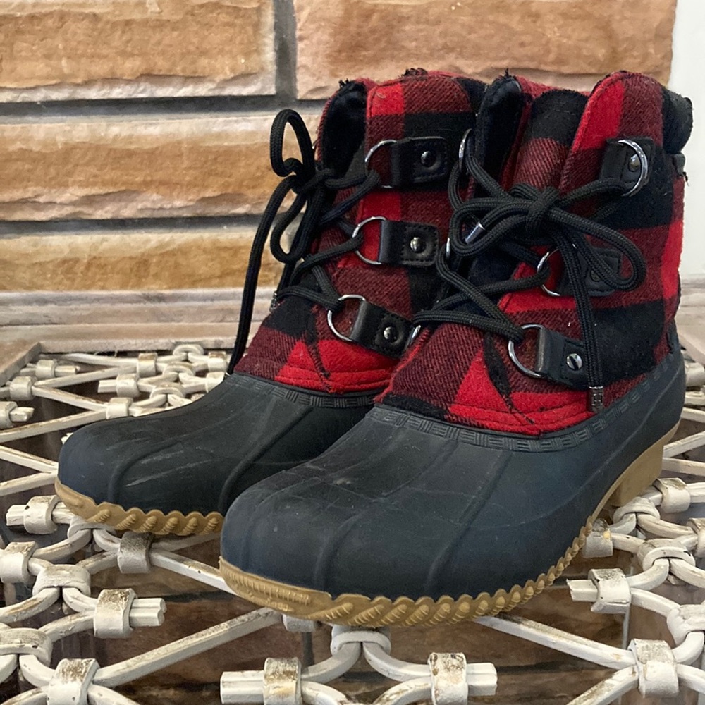 Tommy Hilfiger winter/rain boots